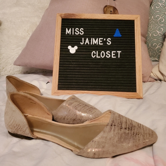 Gold Patterned Flats - Picture 2 of 3